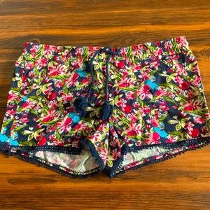 Floral Linen Shorts 🌸🌺🌼